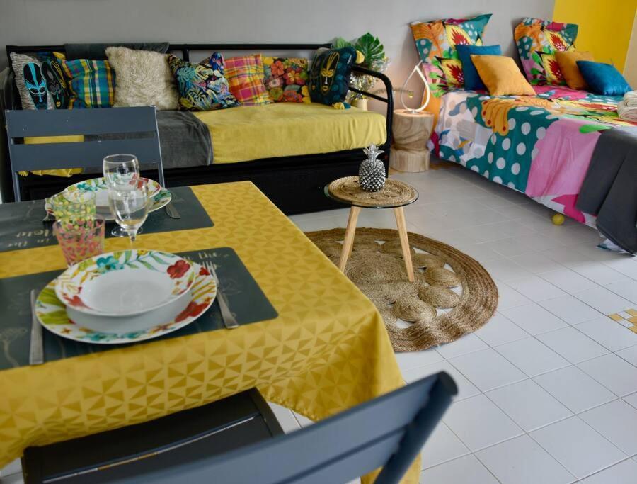 Joli Manga Soley Studio Dans Tres Belle Residence Saint-Francois  Buitenkant foto